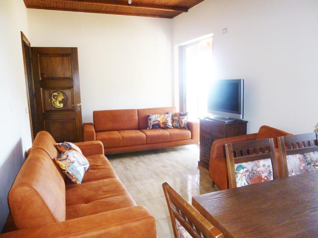 Vila Altini Borsh Esterno foto