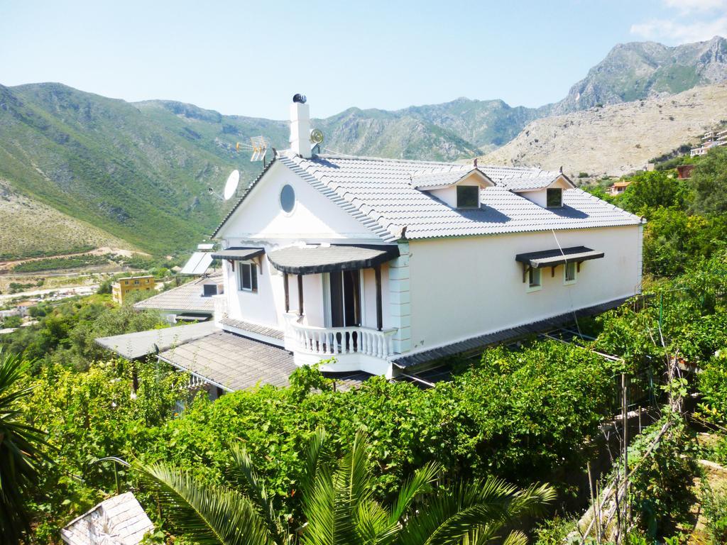 Vila Altini Borsh Esterno foto