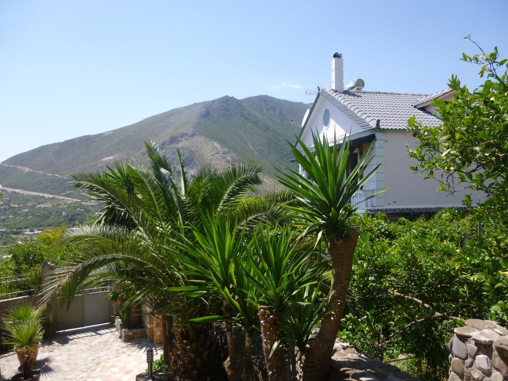 Vila Altini Borsh Esterno foto